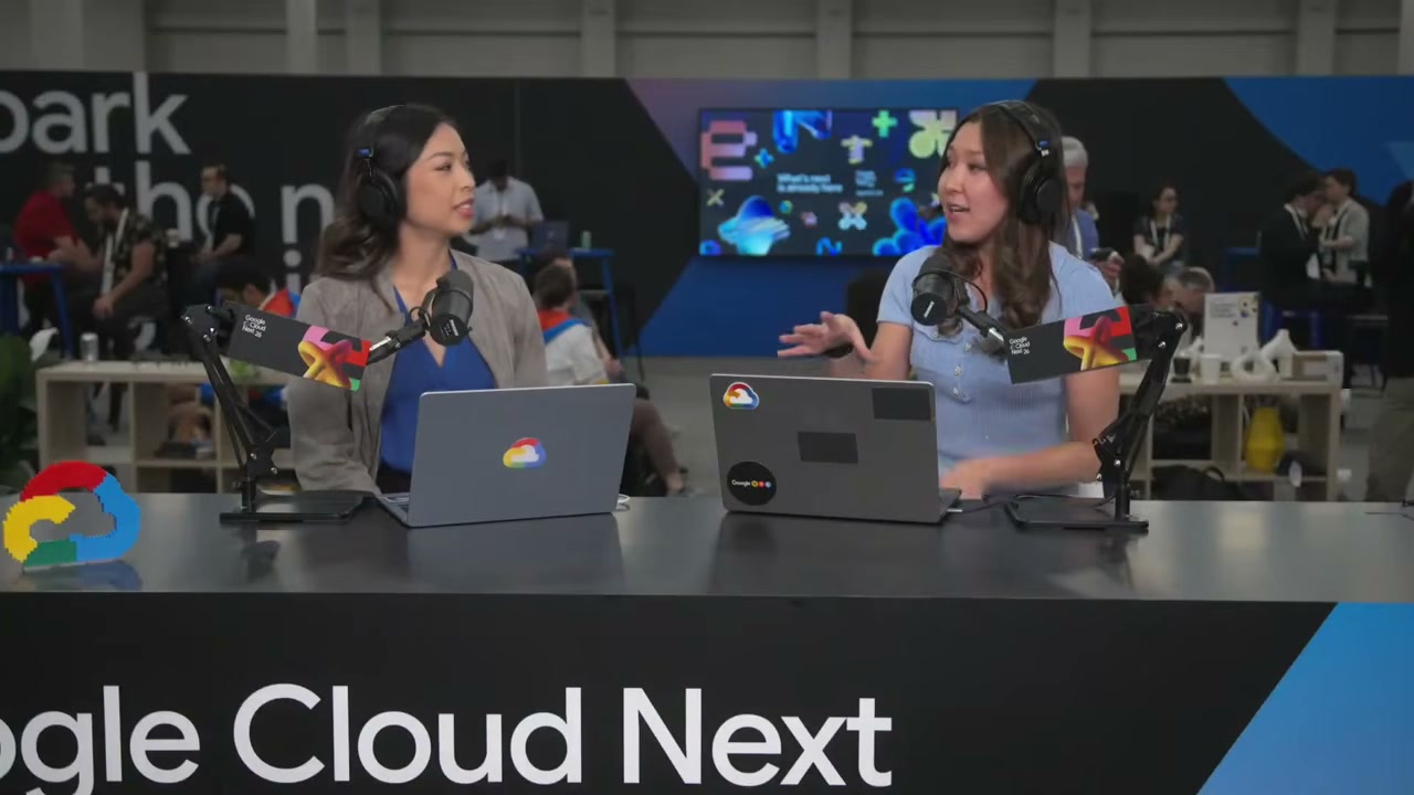 Stephanie さんと Khulan さんの 2 ショット。Google Cloud Next '26 のスタジオ