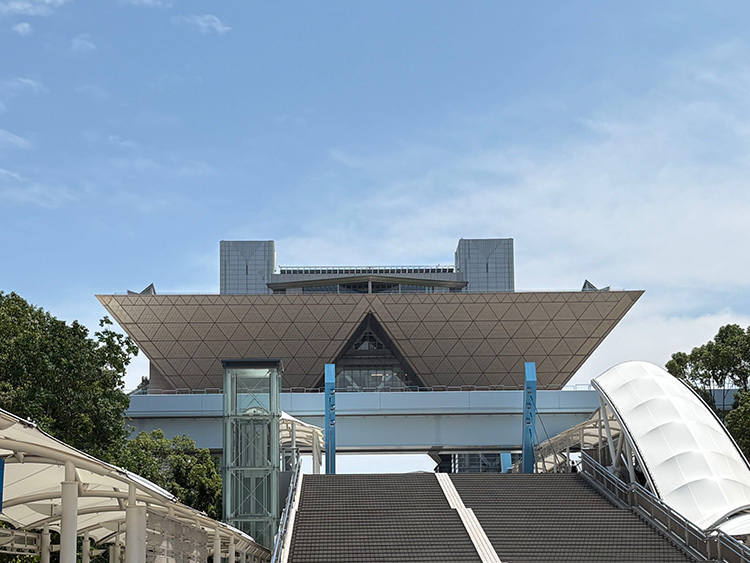 東京ビッグサイト外観